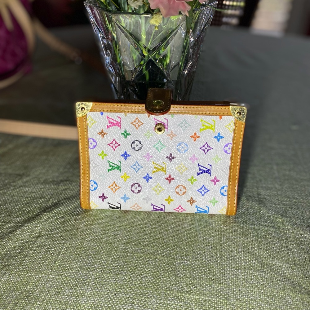 Louis Vuitton  Limited Edition Takashi Murakami Agenda - Picture 3 of 16